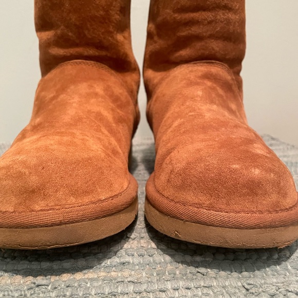 Ugg Womens Roslyn boot. Chestnut. Size 7 - Picture 8 of 8